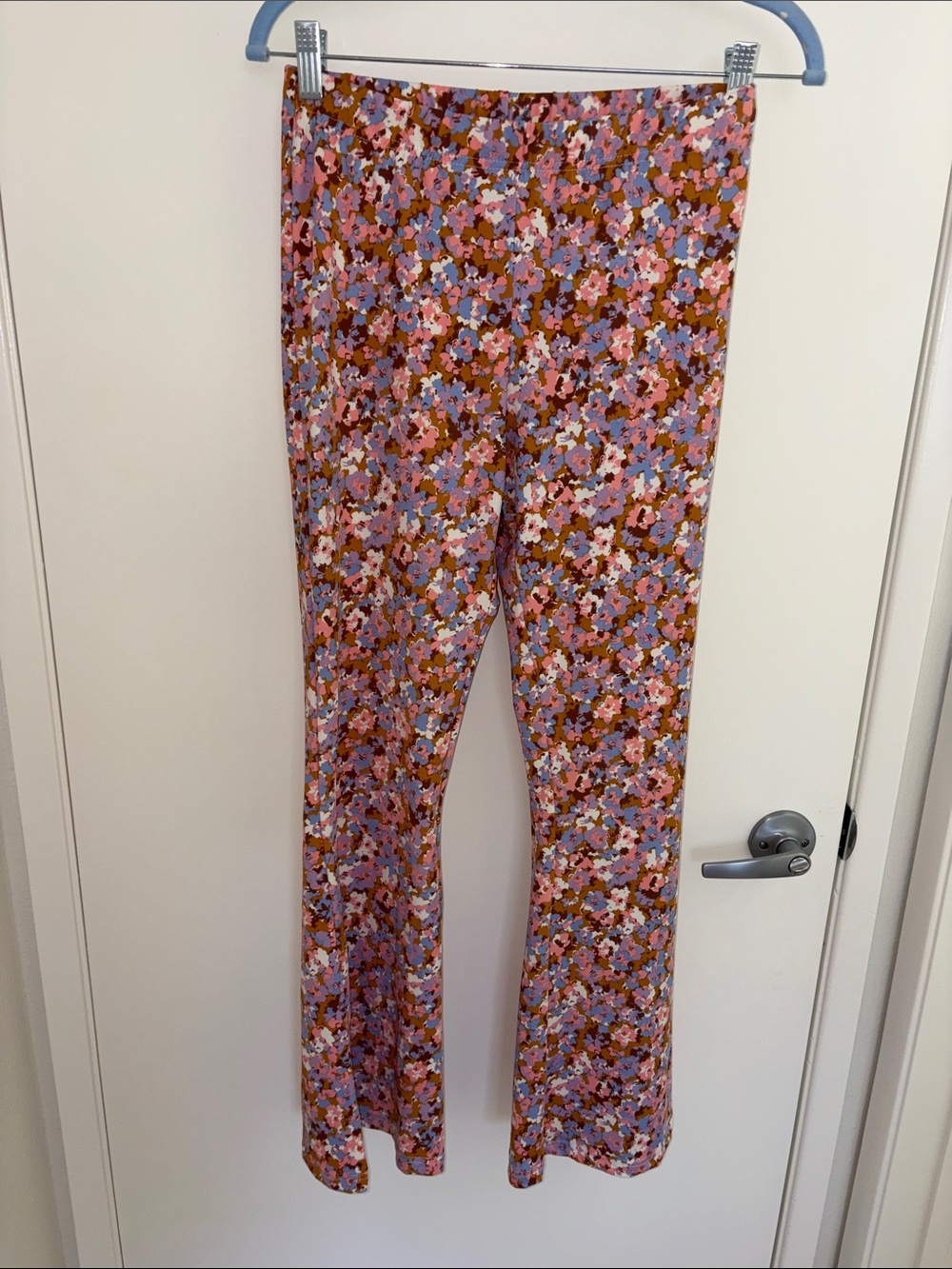 BIllabong‎ Floral Print Wide-Leg Pants - Pink, Brown & Blue